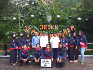 Jeder